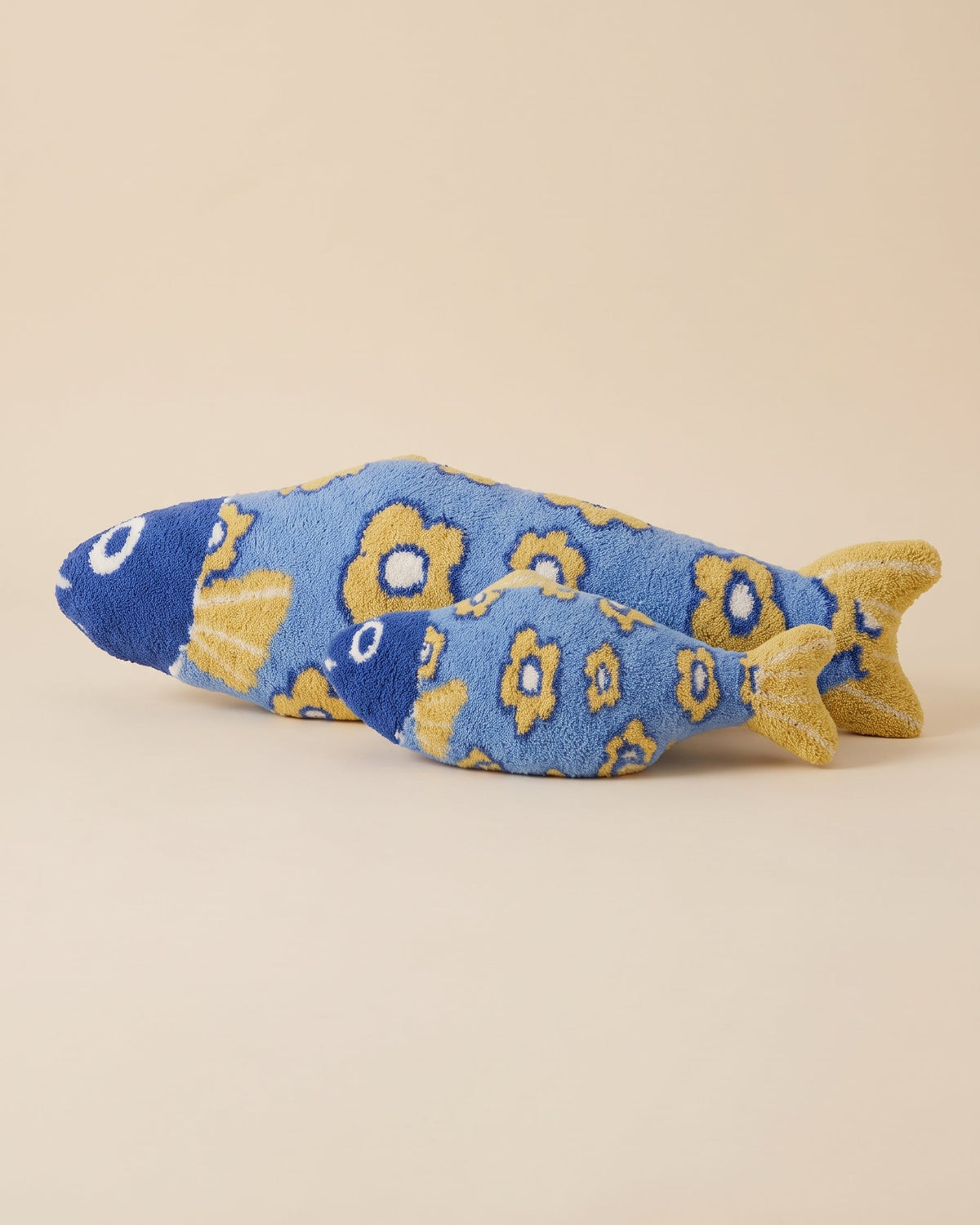 Fish cushion blue